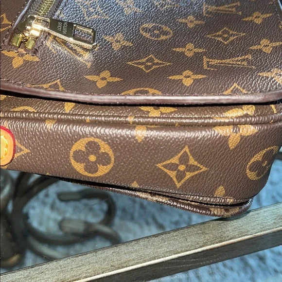 Crossbody lv prestine Meste - Picture 11 of 12